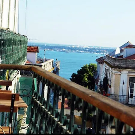 Castle House Lisboa